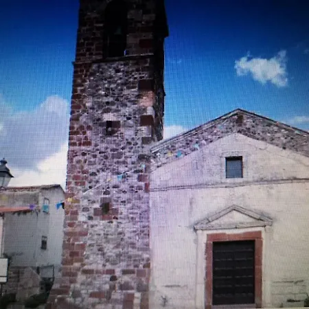Con Piscina Privata