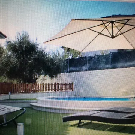 Con Piscina Privata