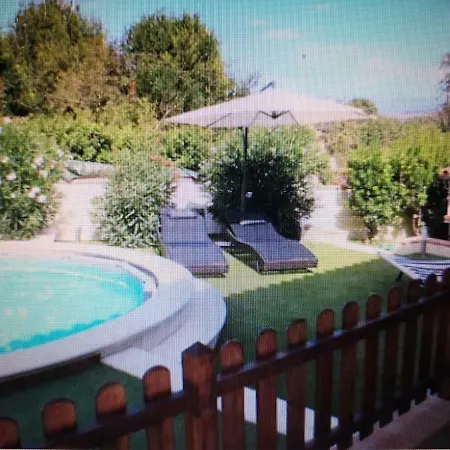 Con Piscina Privata