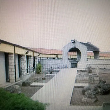 Con Piscina Privata